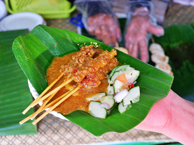 หลาดลองแล บางนุ ต.กะไหล อ.ตะกั่วทุ่ง จ.พังงา