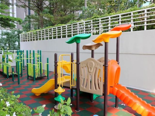 Chatrium Hotel Riverside Bangkok ที่พักสวยริมน้ำ