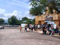 六福村水樂園