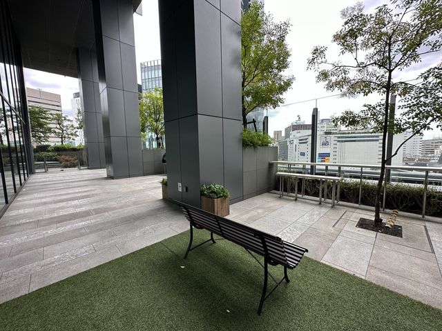 愛知・名古屋。JR名古屋駅前の『大名古屋ビルヂング』の『スカイガーデン』は夜景も楽しめる人の少ない穴場です。