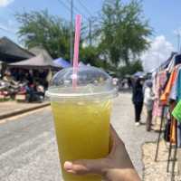 ตลาดมะพร้าวยะลา 
