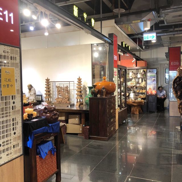 鷹歌光點美學館