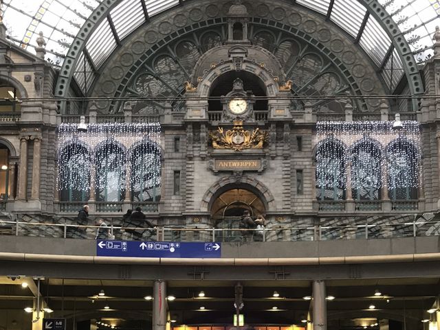 Dazed in Antwerp, the Diamond District