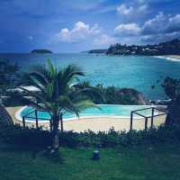 ultra luxury hideaway in the shore Katathani 