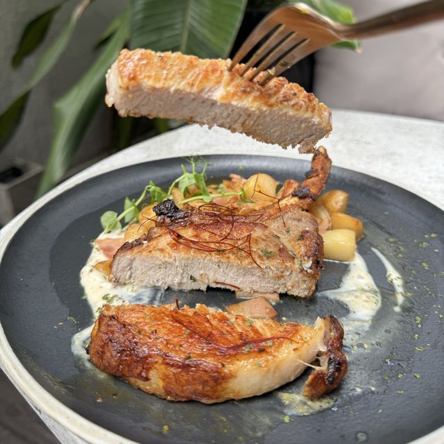 銅鑼灣抵食樓上cafe 
