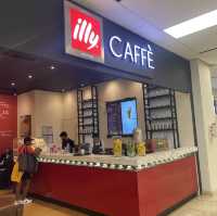 공항라운지가 없는 세부에서 하지만 맛난커피 “ILLY CAFFE”