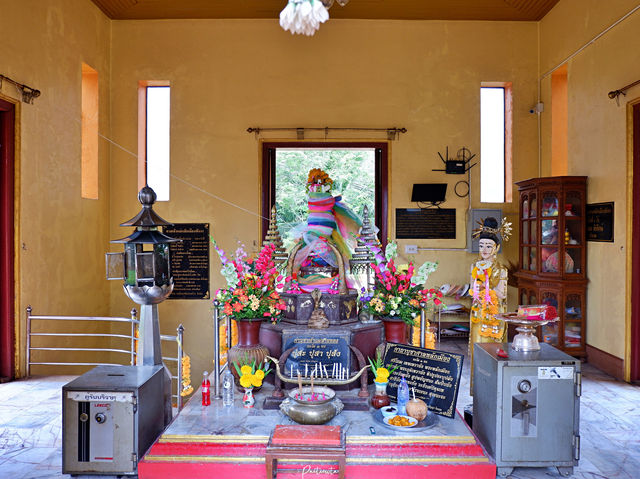ศาลหลักเมืองพังงา - เจ้าแม่สายทอง