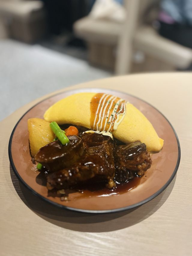 屯門必食韓國炸雞同蛋包飯🇰🇷
