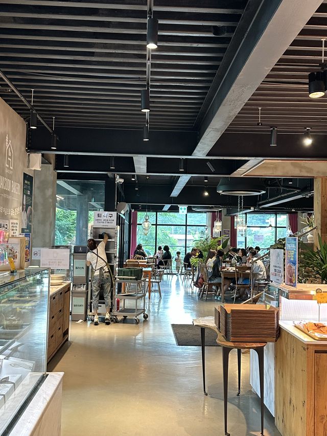 서울에서 20분이면 가는 최고의 베이커리, 이학순베이커리 백운호수점 🍞