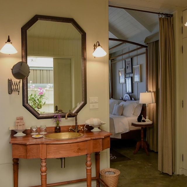 Devasom Hua Hin Resort