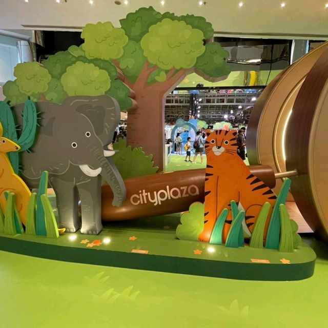 太古城呈獻， 小歷奇大冒險 之旅