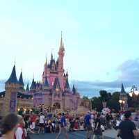 เที่ยวบ้านมิกกี้เมาส์ที่ Magic Kingdom Park🥳