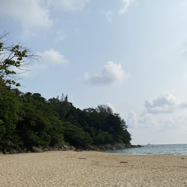 หาดในทอน