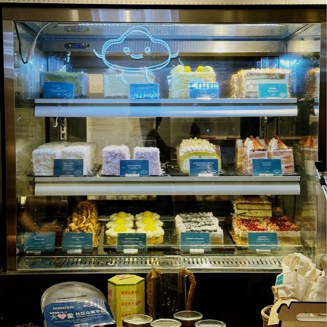 Fluffed Cafe @ Taman Paramount