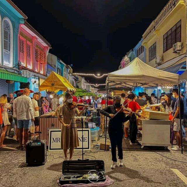 ถนนคนเดินภูเก็ต "หลาดใหญ่"