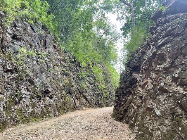 Through back to World War 2nd at Hellfire Pass