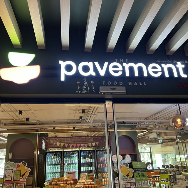 The Pavement Food Hall By หมึกแดง