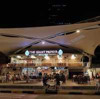 The One Ratchada ตลาดนัดกลางคืน ใกล้รถไฟฟ้าใต้ดิน