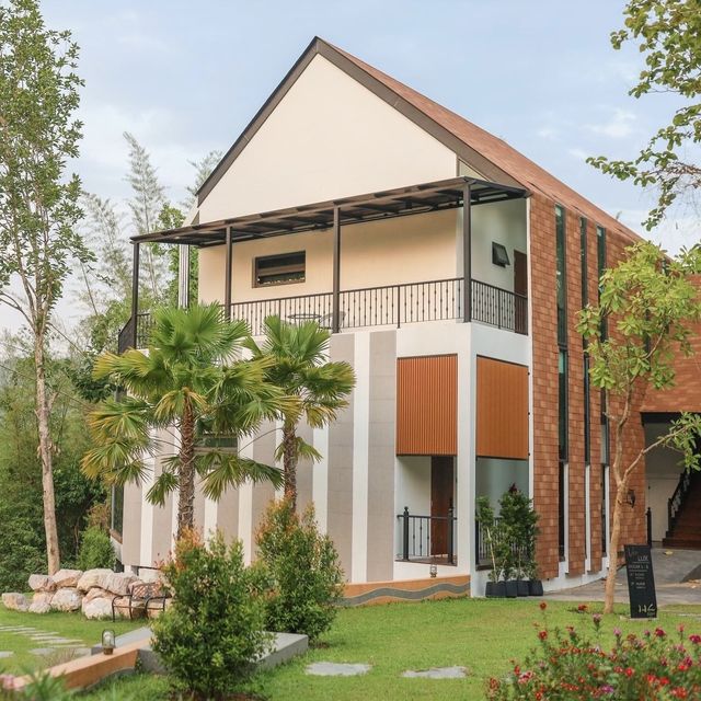 VeeVaree Riverkwai Resort 