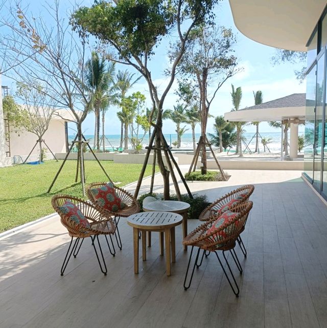 จิบกาแฟ ฟังเสียงคลื่น ที่ Boonta by The Beach