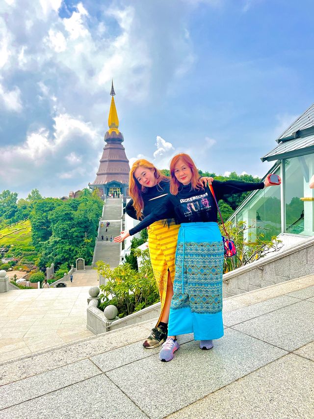 The Beautiful King & Queen Pagodas⁉️🇹🇭