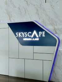 Captivating Skyline Vistas at Skyscape