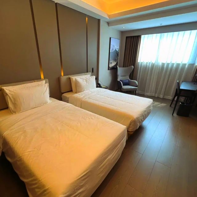 深圳高質酒店-深圳羅湖萬象城亞朵酒店