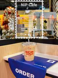 เคาน์เตอร์ไปรษณีย์ MBK Center X Nippostcafe