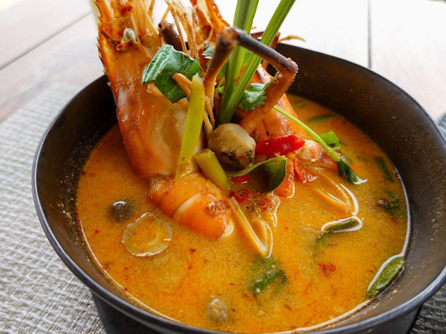 Sala Ayutthaya ร้านอาหารริมน้ำ จ.อยุธยา