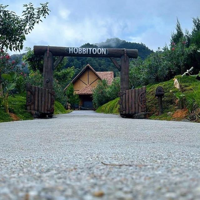 Hobbitoon Village