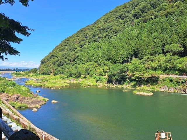 Shogawa Gorge