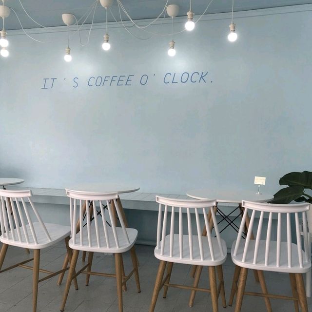 Ampersand CoffeeStand & Design