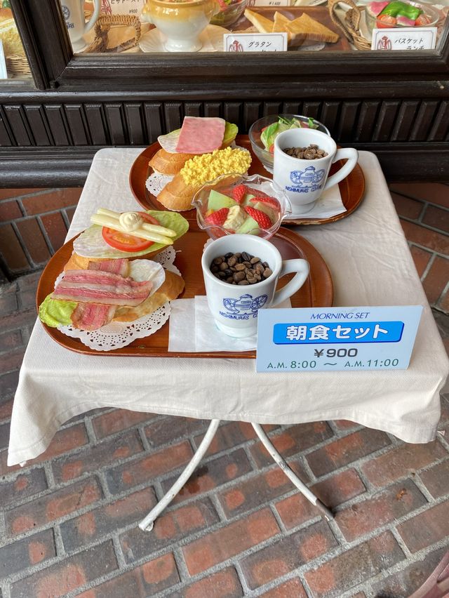 三宮駅近！老舗のにしむら珈琲三宮店