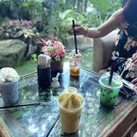 Muguet Cafe and Art Space, Pattaya