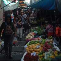 Unique Maeklong Railway Market 🇹🇭