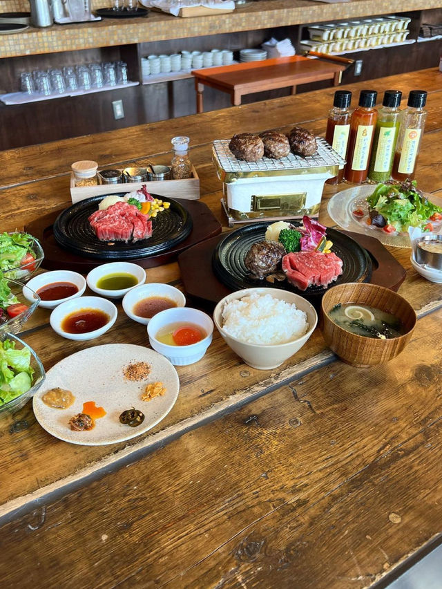 【北九州グルメ】目の前で自分で焼きながら食べられるハンバーグ