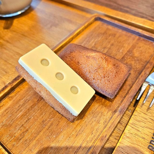 원두를 직접 볶는 커피 맛집 <브릭샌드>