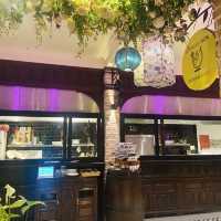 Vy’s Deli  
