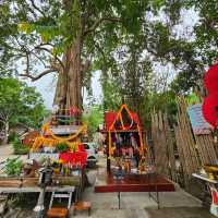 ตลาดห้วยน้ำใส