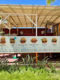 【宮古島】ポップなペイントアートが可愛すぎるハンバーガーやさん