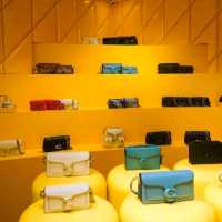 พามาคาเฟ่ Coach Cafe @Singapore