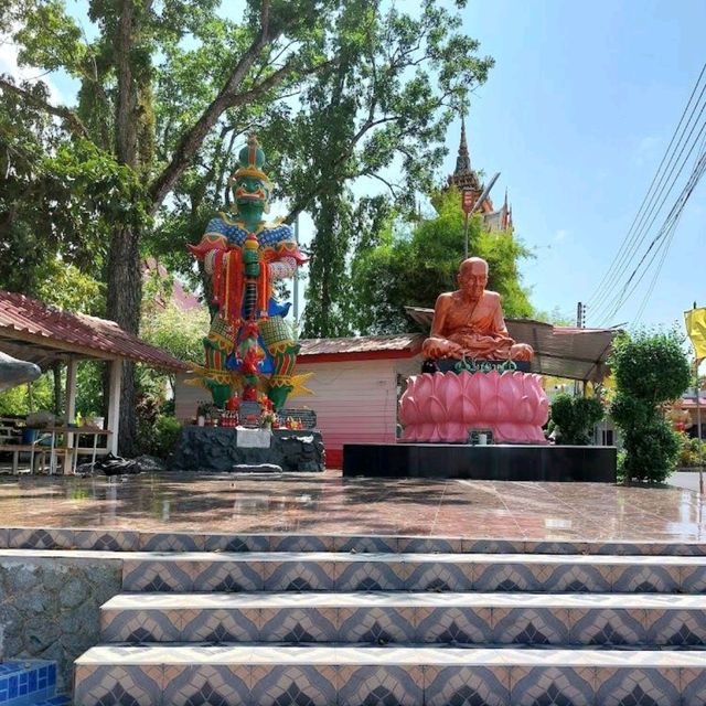 Wat Srisunthon