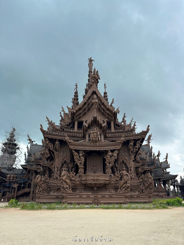 ปราสาทสัจธรรม พัทยา