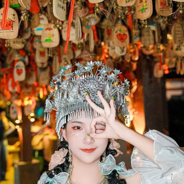 【雲南之旅】洱海聖托里尼酒店，壯麗山峰