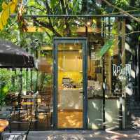 RAWR Cafe • Phra Khanong, Bangkok
