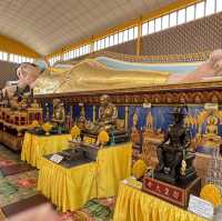 Must visit in Penang Reclining Buddha