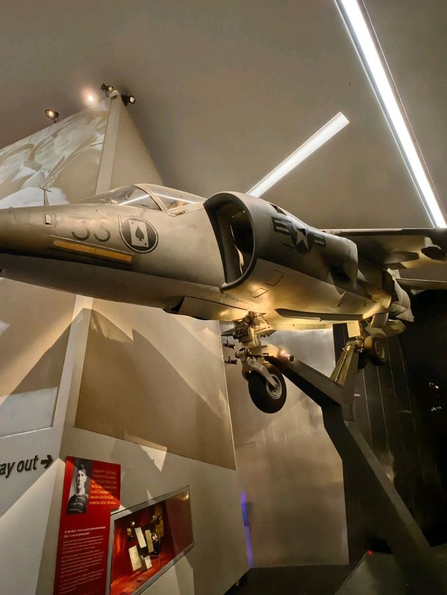 曼城IWM博物館打卡，2800萬英鎊建造費