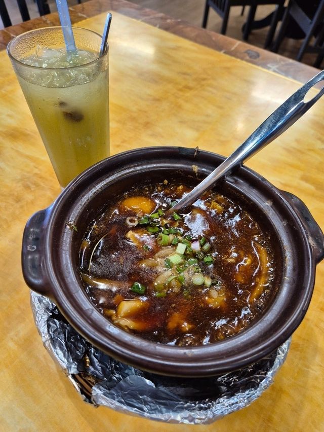 Restoran Ipoh Claypot Chicken Rice (JB)