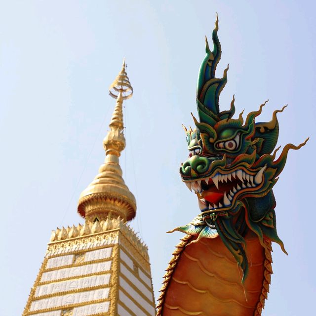 วัดพระธาตุหนองบัว อุบลราชธานี