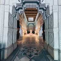 THE FAMOUS LAHORE MUSEUM.